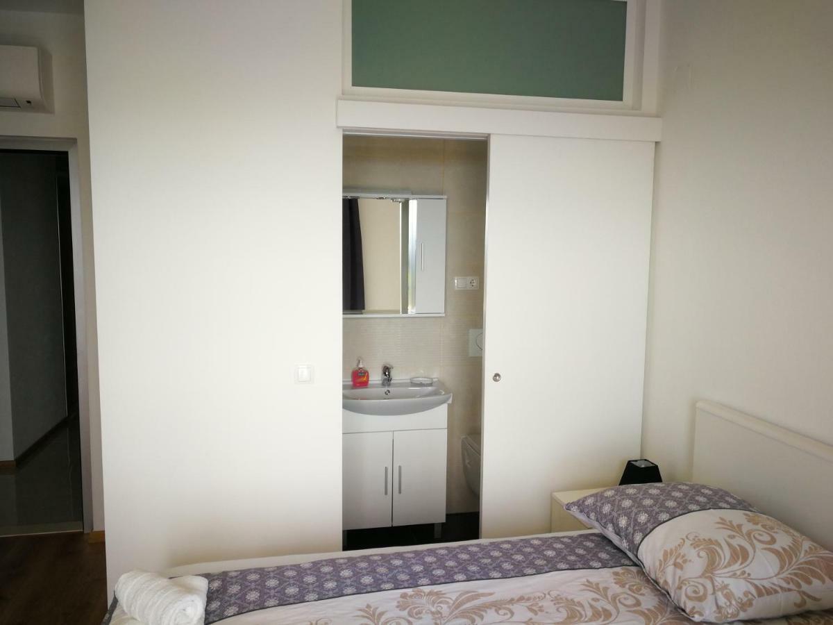 Villa Confido Luxury Apartment 01 Donji Seget Εξωτερικό φωτογραφία